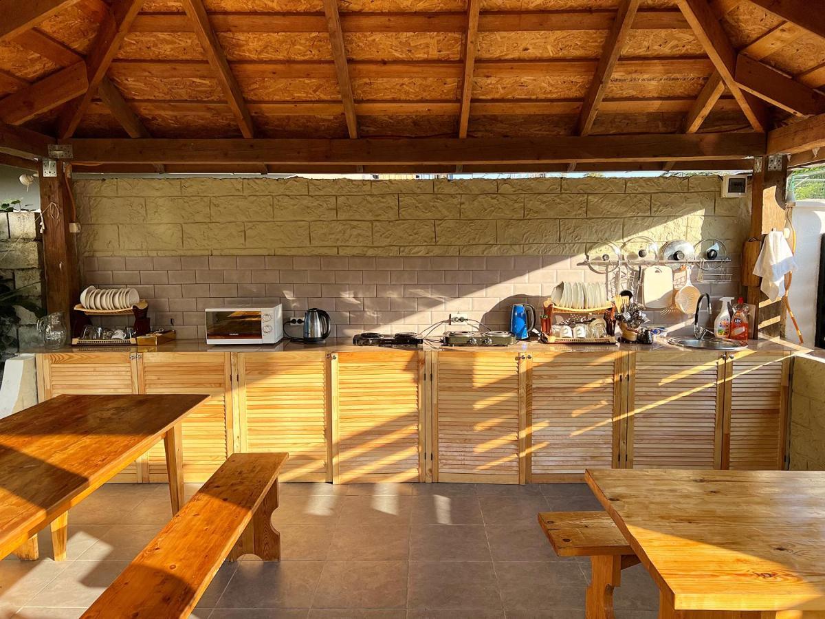 Hotel Golden Gagra Bagian luar foto